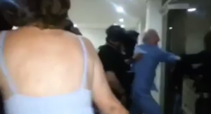 Policía política detuvo en la madrugada a Ledezma