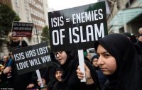 Musulmanes marchan en Londres contra ISIS