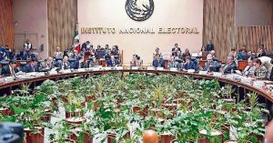 INE investiga a partidos irregularidades en gastos