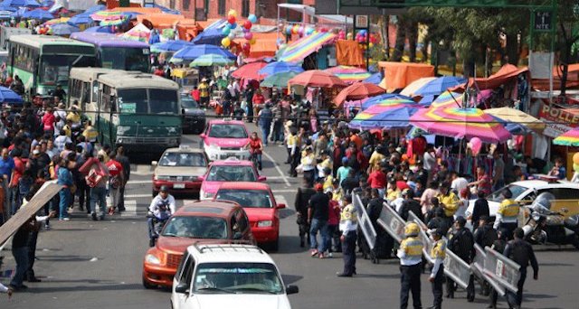 Cártel de la Unión Tepito ofrece espacios por 150 mil pesos a ambulantes