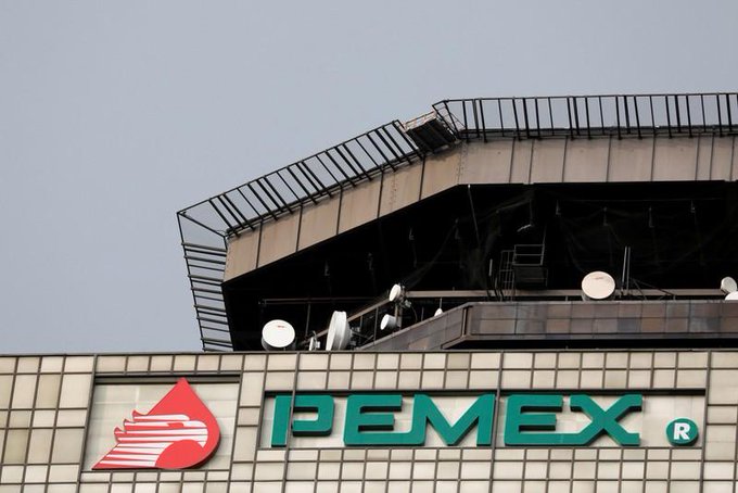 Giran orden de aprehensión contra ex director de PEMEX, Emilio Lozoya por actos de corrupción. 