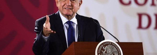 AMLO y la supuesta partida secreta, pleito con Reforma