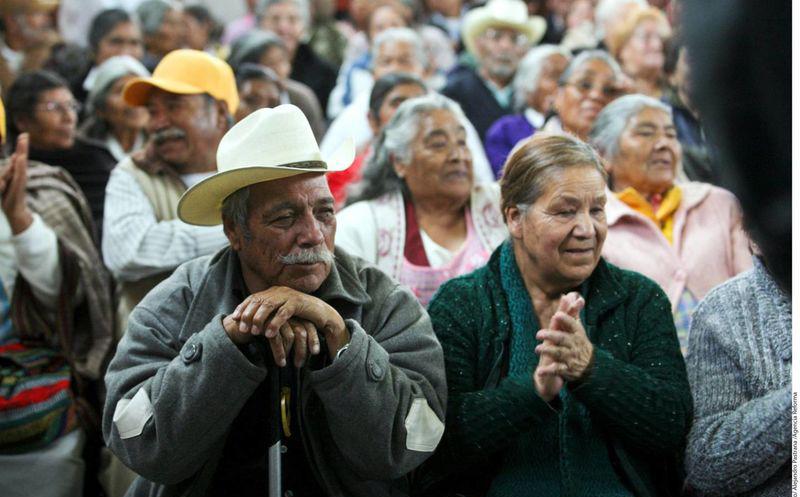 México será país de viejos y pobres: UNAM. 