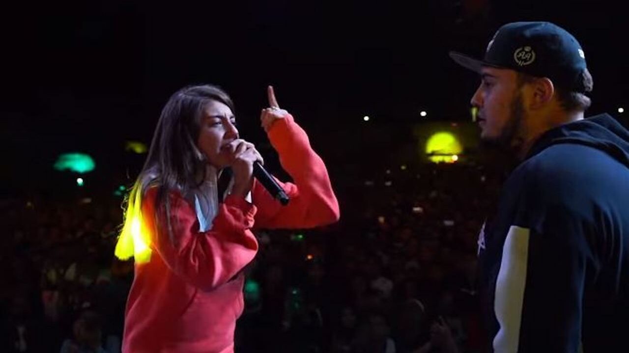 Sara Soccas rapea contra el machismo durante la Batalla de Gallos en CDMX