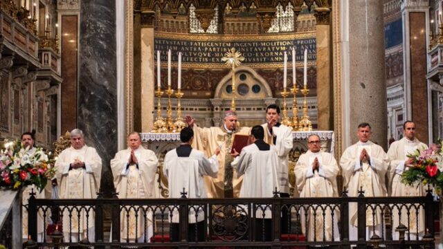 Estas fueron las cadenas de abuso sexual de los legionarios de Cristo