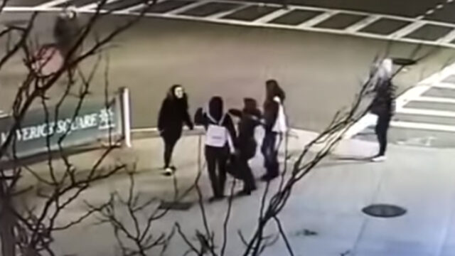 Boston, Español, Mujeres, Racismo