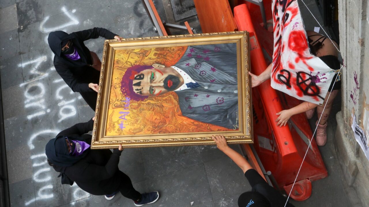 Lamenta AMLO ‘vandalismo’ en oficina de la CNDH