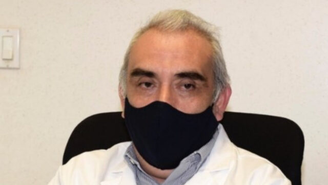Tabasco: Cesan a director de hospital por vacunarse sin que le tocara
