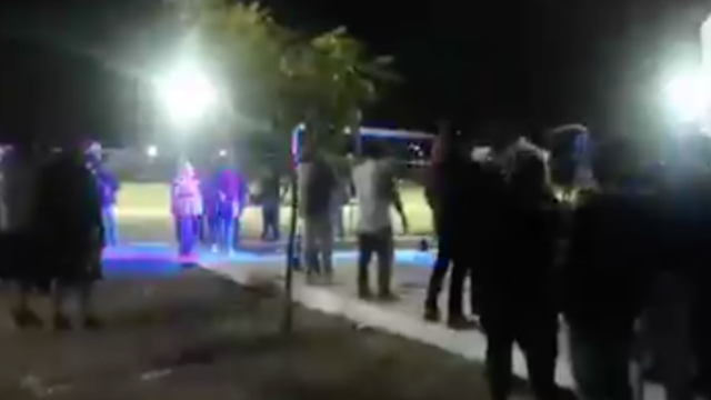 Pese a COVID-19, policía de Guaymas hace fiesta con alocohol y música