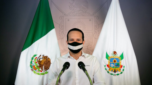 Si quieren contagiarse con COVID-19 y arriesgarse a morir, son libres: Gobierno de Querétaro
