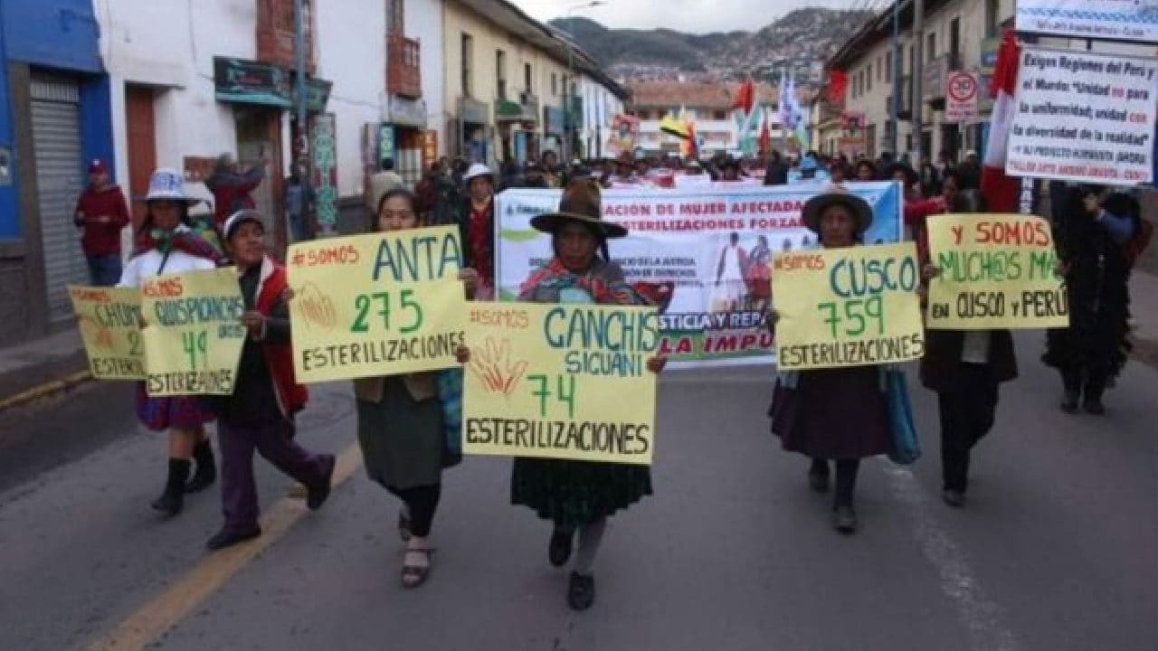 Esterilización de 300 mujeres indígenas en Perú