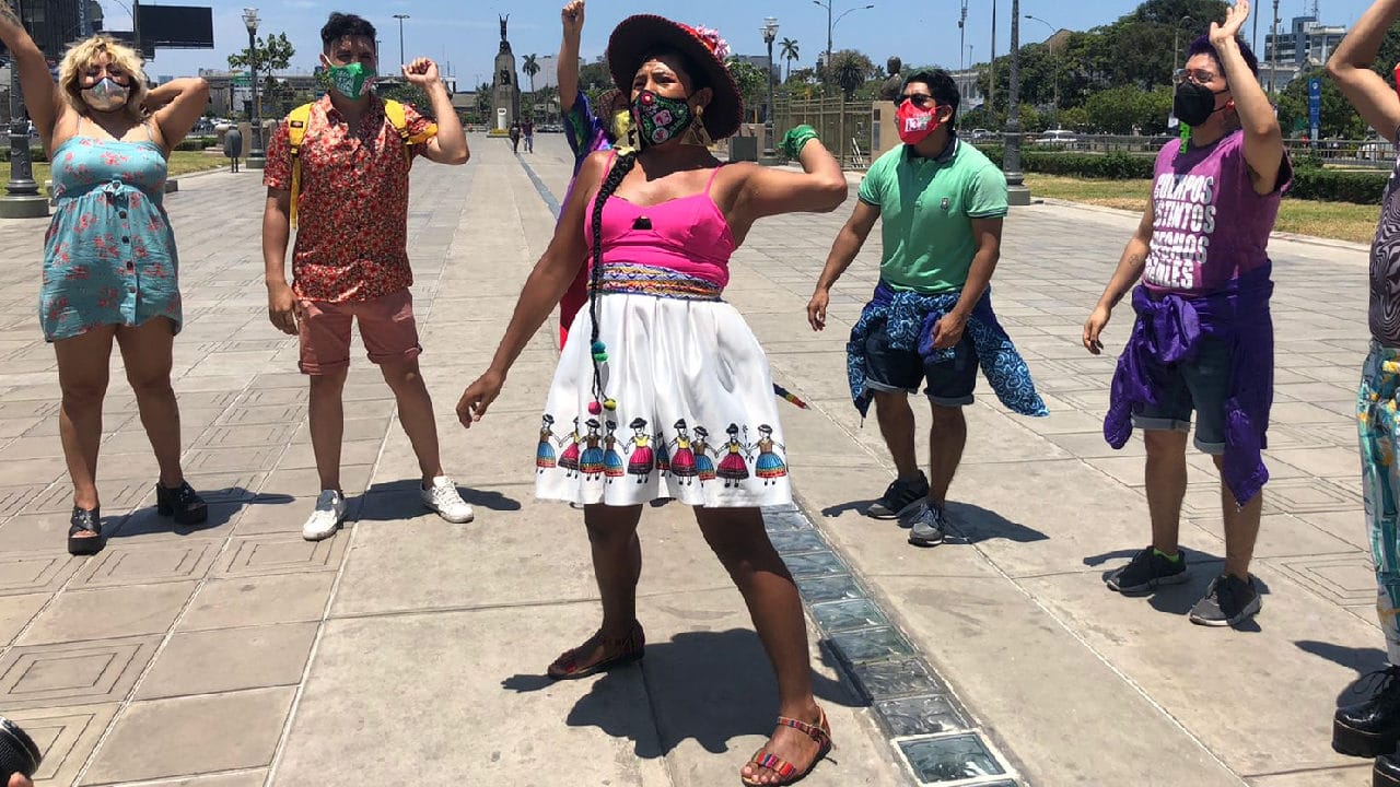 Gahela Cari mujer indígena trans en Congreso Perú