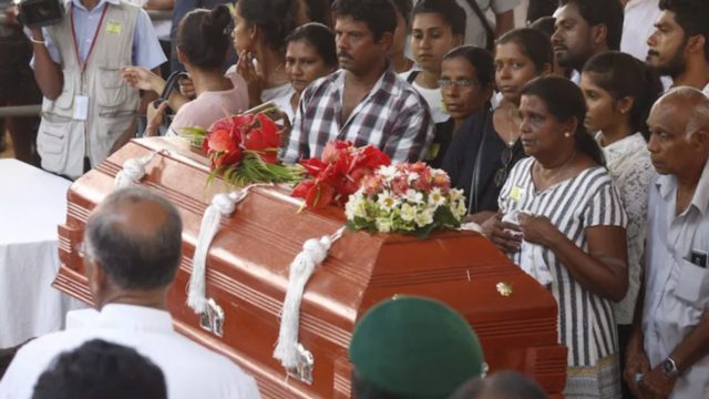 Niña de 9 años muere al ser golpeada en repetidas ocasiones en un ritual de exorcismo en Sri Lanka