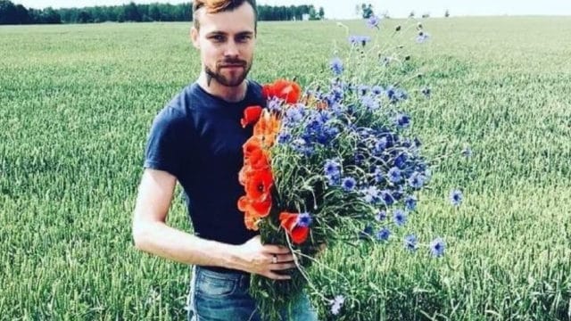Normunds quemado vivo por ser gay Letonia