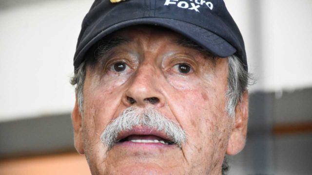 Vicente Fox contra consulta expresidentes