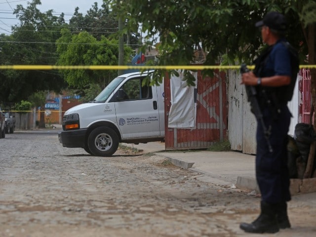 Localizan fosa clandestina con 3 cuerpos en Nuevo León