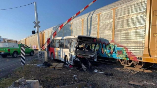 Estado de México Toluca Tren Autobús Accidentes Viales