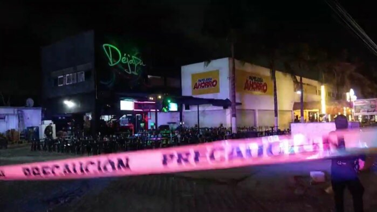 Reportan balaceras simultáneas en bares de Cancún; hay un muerto y seis heridos