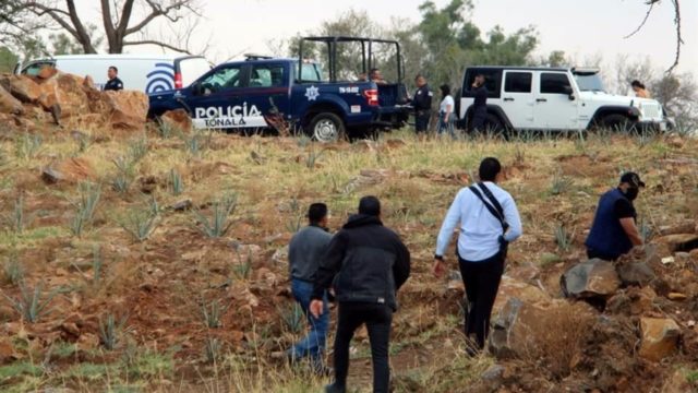 Abandonan cuerpos en Jalisco; se presume que una madre y su hijo fueron torturados