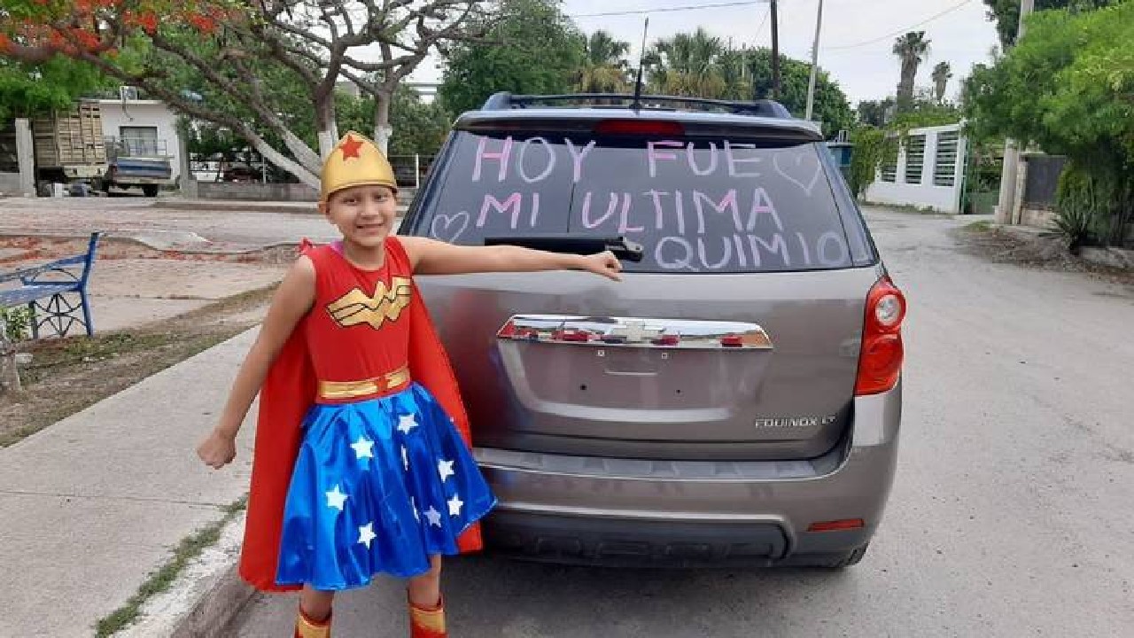 Niña de Tamaulipas celebra su última quimio con caravana y emotivo mensaje cáncer