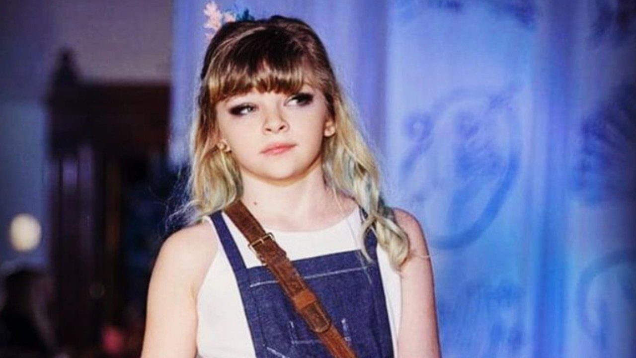 Con 10 años, Noella McMaher es la niña modelo trans más joven en el New York Fashion Week