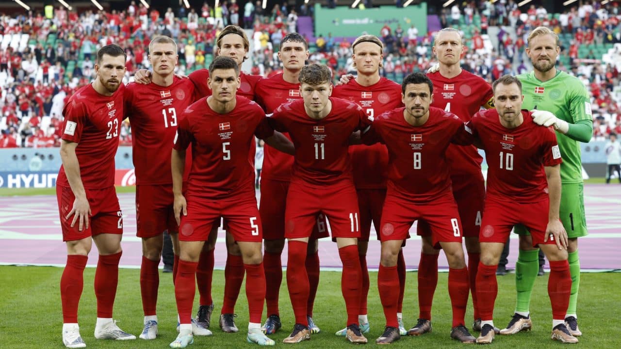 Dinamarca podría salirse de la FIFA ante prohibición del brazalete One Love en Qatar 2022