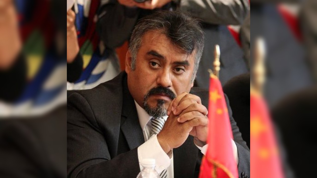Diputado de Morena en CDMX propone reelección presidencial y luego retira la iniciativa