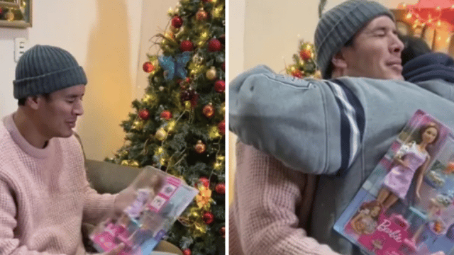 Padres regalan una muñeca a su hijo de 30 años, él siempre la pidió de Navidad