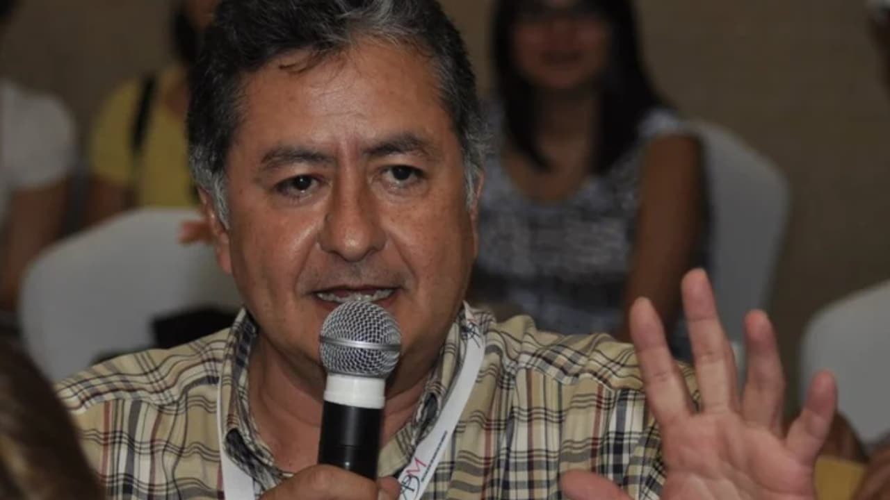 Encuentran muerto a periodista de Proceso en hotel de Tlalpan
