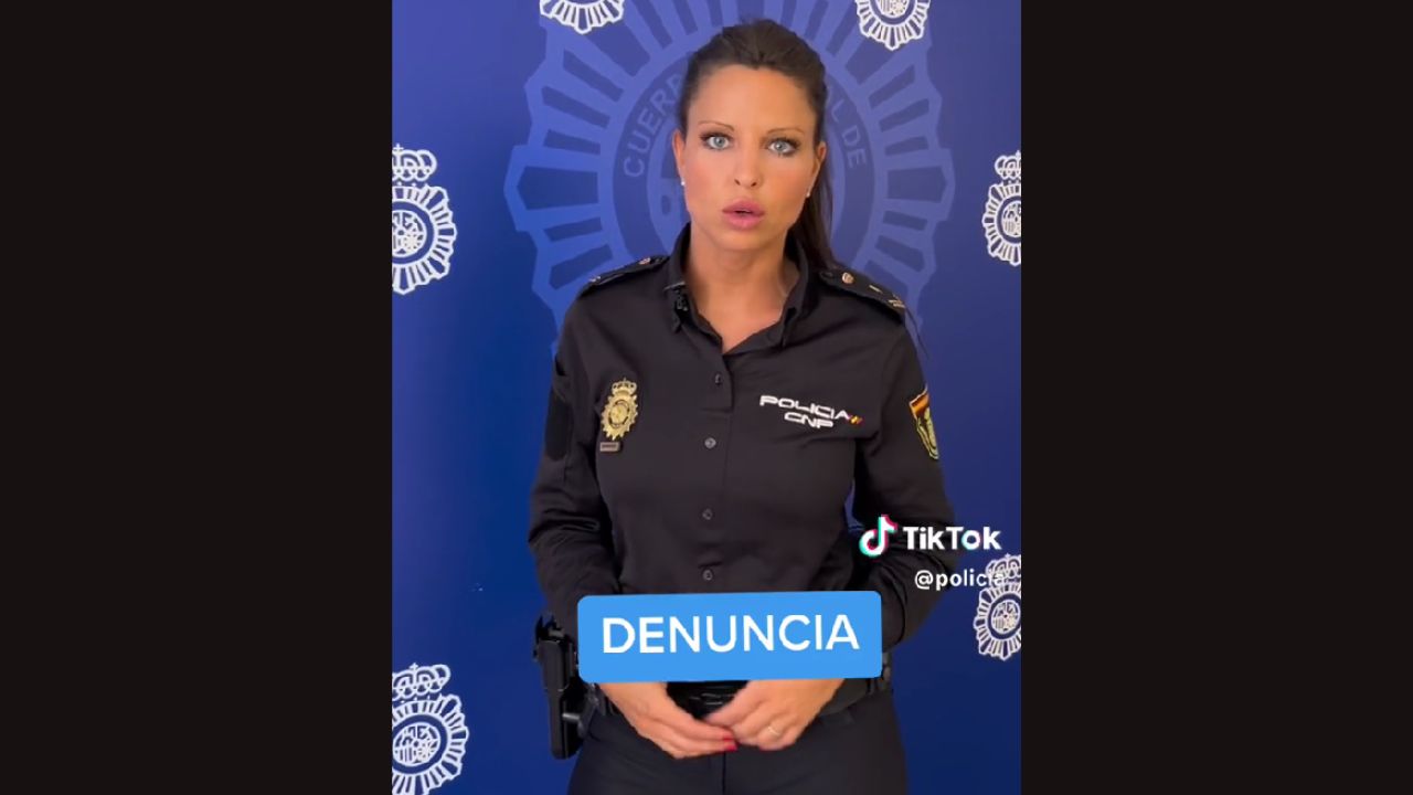 Mujer policía responde a comentarios sobre su cuerpo en TikTok